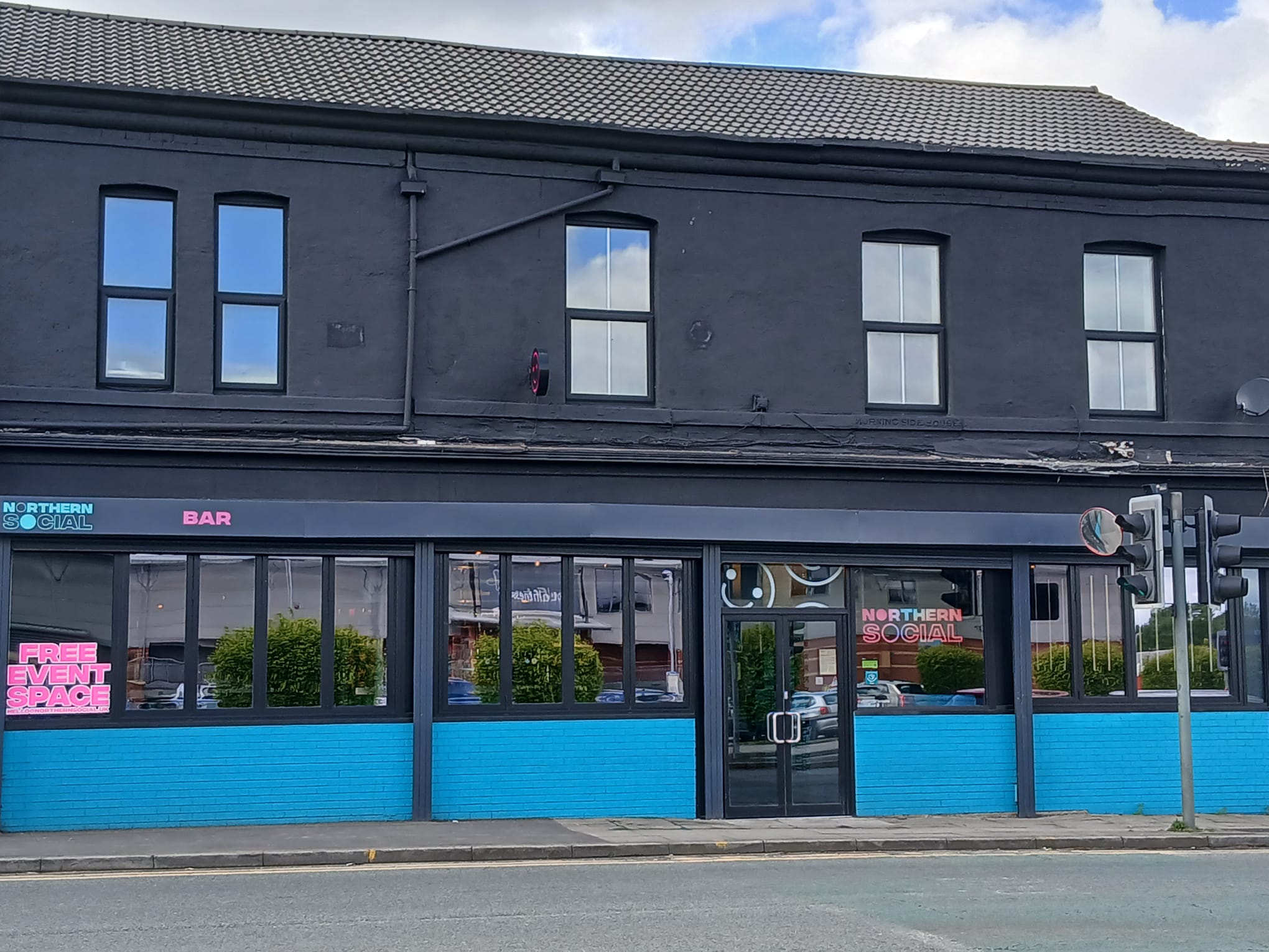 First Floor Newly Refurbished Offices To Let in Whitefield – Bury New Road, Whitefield, M45 – £1,150 PCM