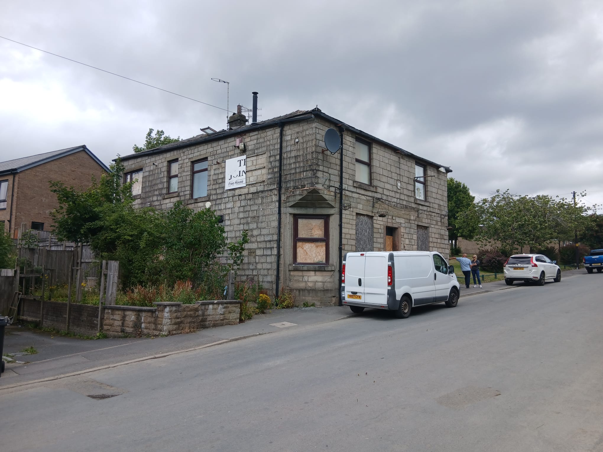 Commercial Building To Let in Bacup Town Centre – The Joiners, 12-14 South Street, Bacup, OL13 – £1,950 PCM